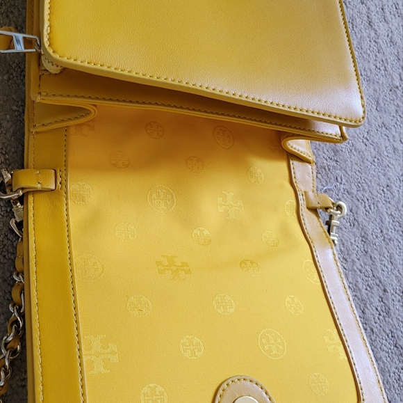 Tory Burch yellow crossbody purse - Picture 6 of 9